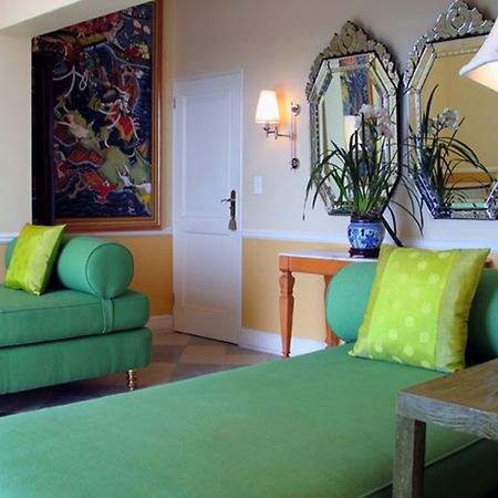 Colona Castle Otel Lakeside Dış mekan fotoğraf