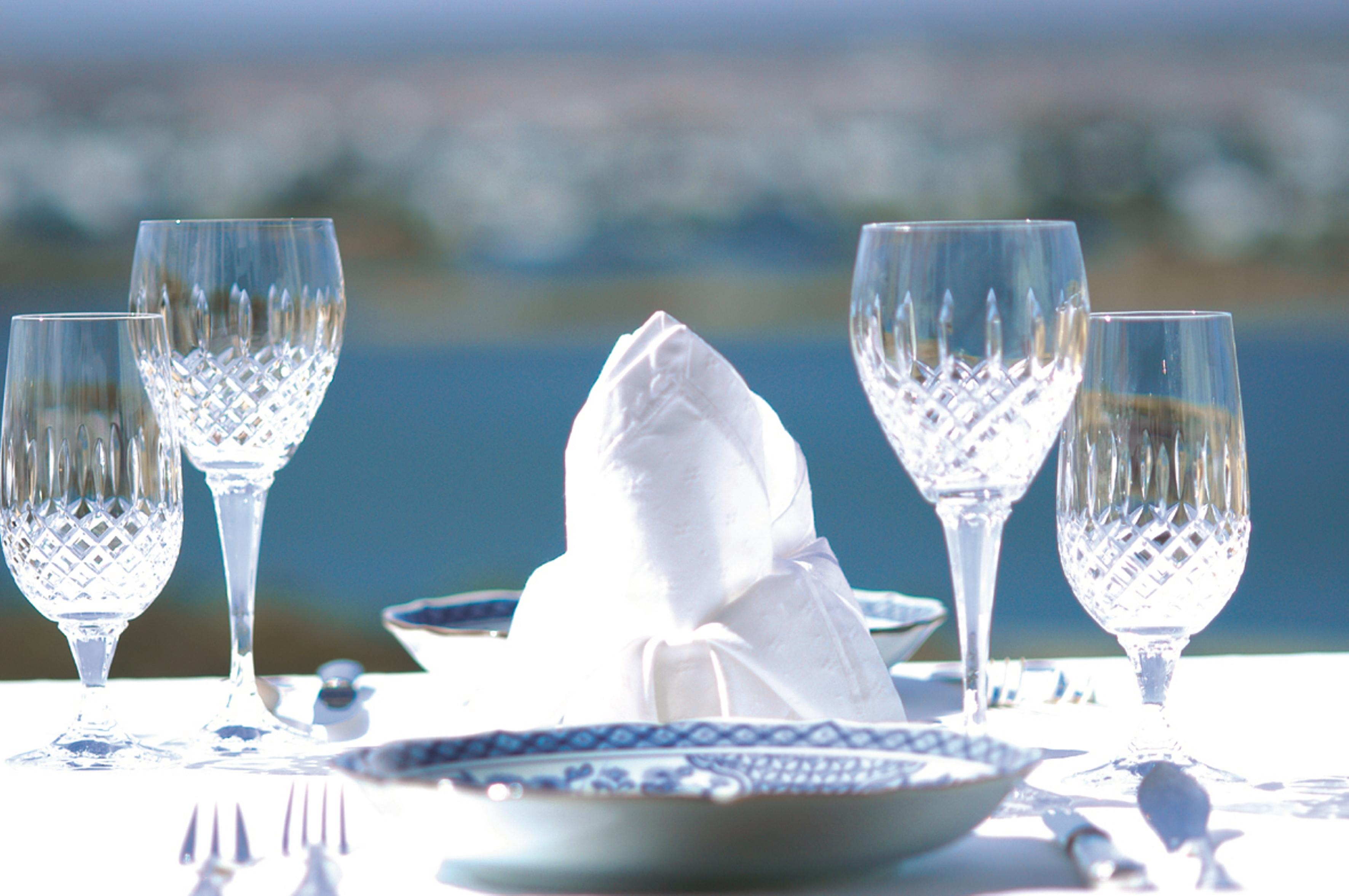 Colona Castle Otel Lakeside Dış mekan fotoğraf